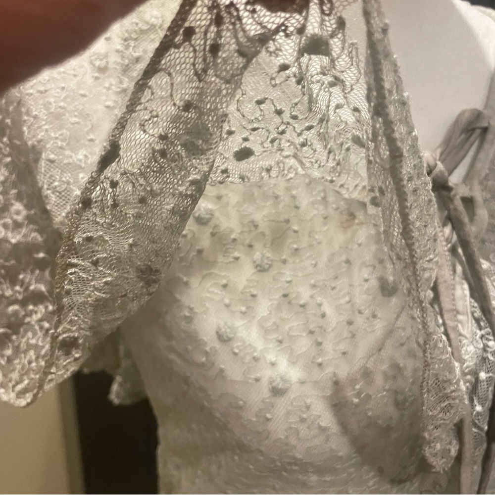 POL Sheer Flutter Ruffle Neck Blouse - Picture 5 of 8